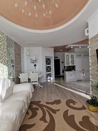 посуточно в аркадии Apartamento Odesa